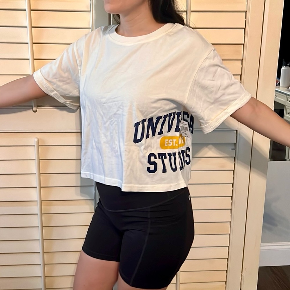 New Retro 1912 Universal Studios Collection - Cropped Tee